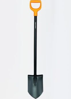 Fiskars Solid Pointed Spade