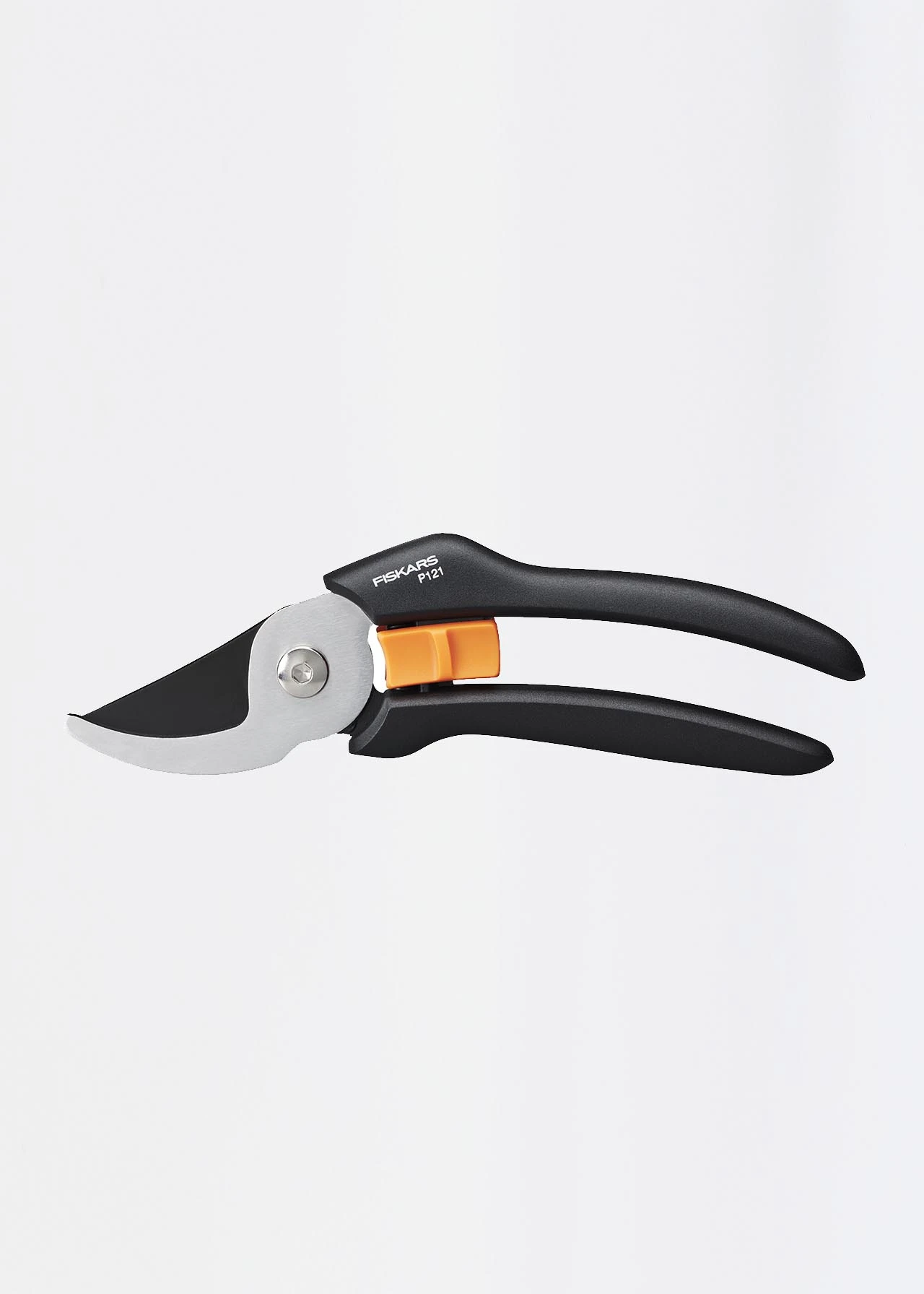 Fiskars Solid Pruner Bypass P121 1 Fiskars Solid Pruner Bypass P121