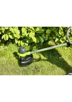 Greenworks 33cm (13") 40V Cordless Front Mount Linetrimmer With 2Ah Bat 8 Greenworks 33cm (13") 40V Cordless Front Mount Linetrimmer With 2Ah Bat -Outdoor Garden Care Shop search 1529