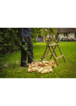 Greenworks 24v 30cm Cordless Brushless Chainsaw 4Ah Battery -Outdoor Garden Care Shop search 1559