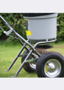 50lbs Spreader -Outdoor Garden Care Shop search 1736