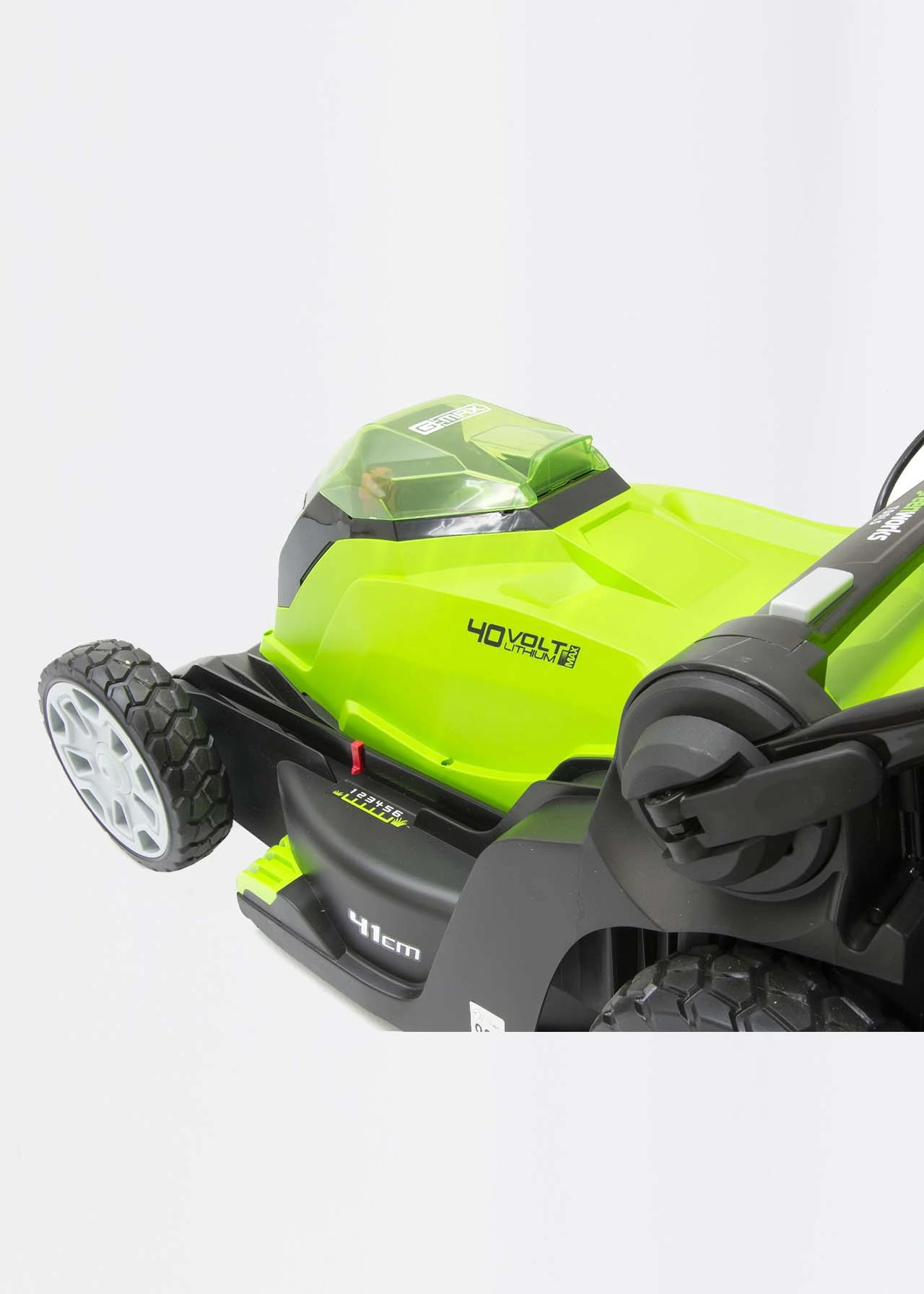 Greenworks 41cm Cordless Rotary Lawnmower 2 Greenworks 41cm Cordless Rotary Lawnmower - Image 2