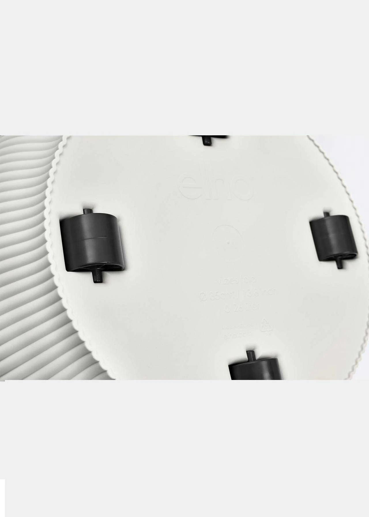 Elho Vibes Fold Pot With Wheels 35cm White 3 Elho Vibes Fold Pot With Wheels 35cm White - Image 3