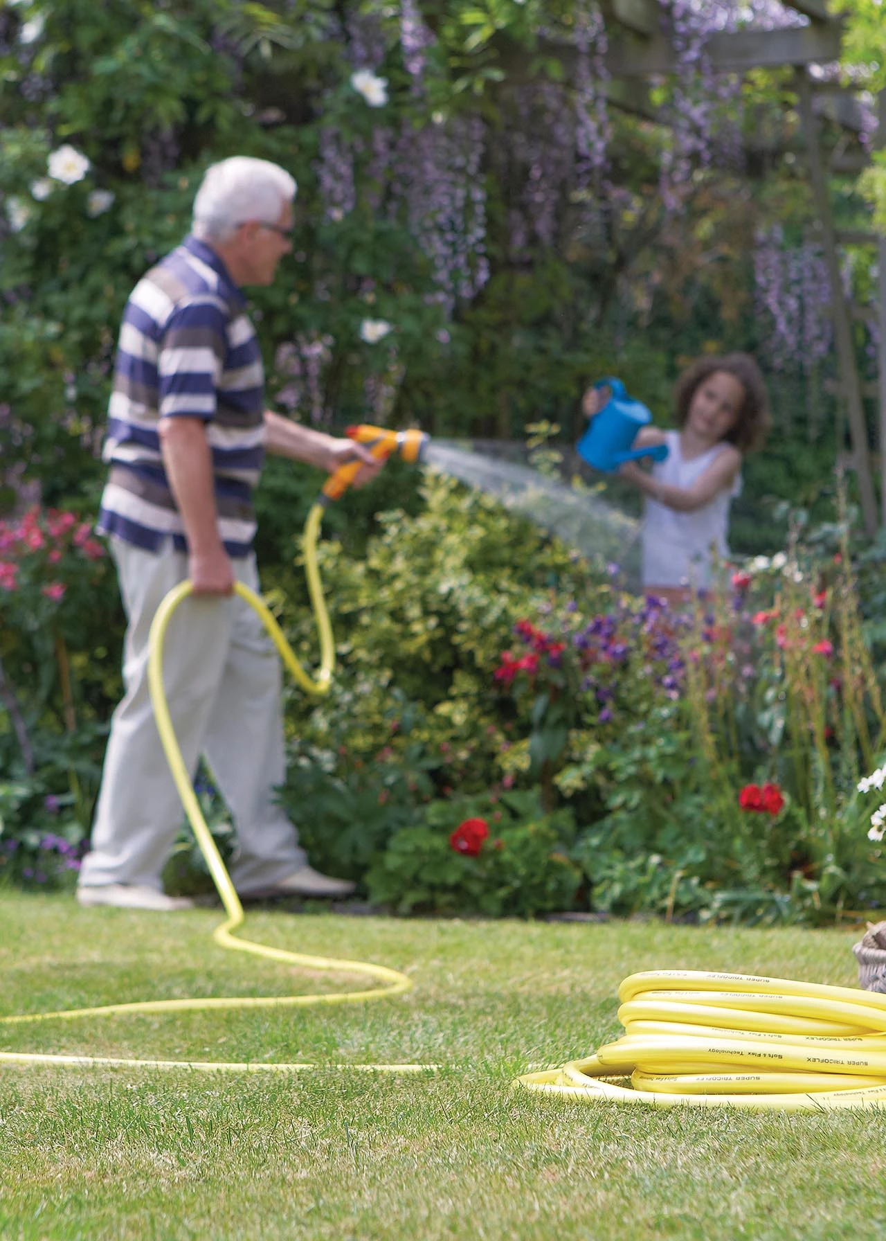 Hozelock Ultimate Hose 50m 2 Hozelock Ultimate Hose 50m - Image 2